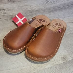 Duck Feet BLÅVAND Clog Sandal